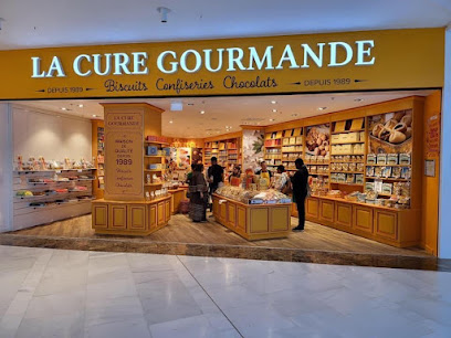 La Cure Gourmande Carré Sénart, Confiserie à Lieusaint